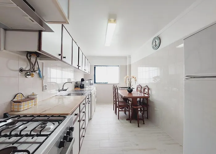 Greensea Ii Apartment *